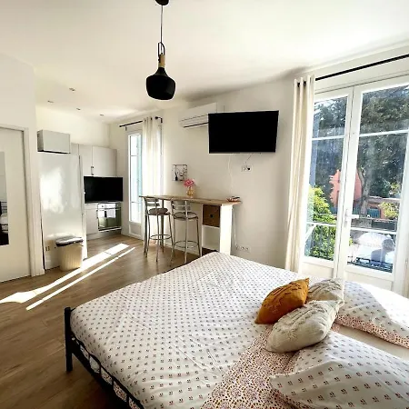 Apartment Proche Mer, Avec Terrasse Et Parking *