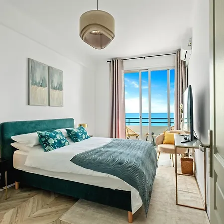 Apartment Endless Azure *