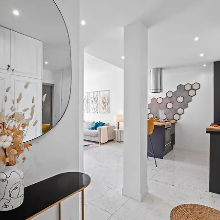 Apartment Endless Azure *