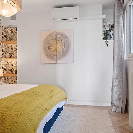 Endless Azure Apartment Nice