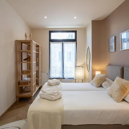 #52 Staywiz Us - Etoile ,central, Balcony, Ac-5 Min P Massena Apartment