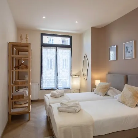 #52 Staywiz Us - Etoile ,central, Balcony, Ac-5 Min P Massena Apartment *