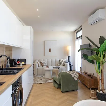 Apartment #52 Staywiz Us - Etoile ,central, Balcony, Ac-5 Min P Massena *