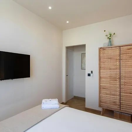 Apartment #52 Staywiz Us - Etoile ,central, Balcony, Ac-5 Min P Massena Nice