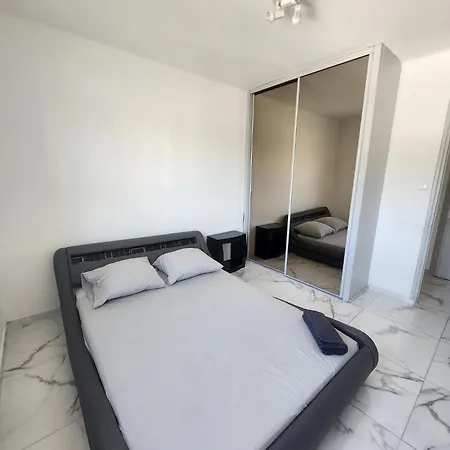 Spacieux 3 Et Balcon Appartement Nice
