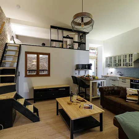 My Casa - Stalingrad 24 - Cosy Loft - Port Apartment *