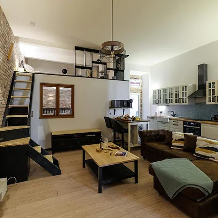 My Casa - Stalingrad 24 - Cosy Loft - Port *