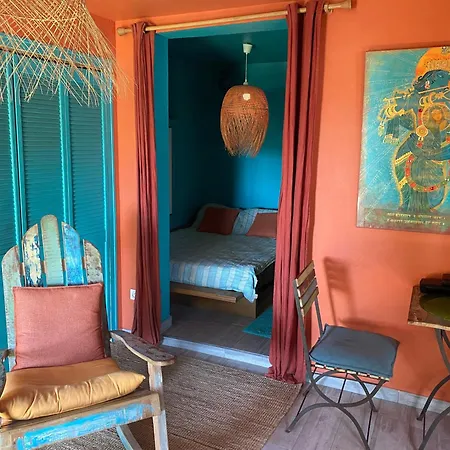 Apartment Romantic Artist Apartment