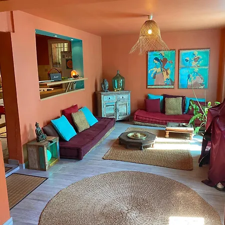 Romantic Artist Apartment Nice