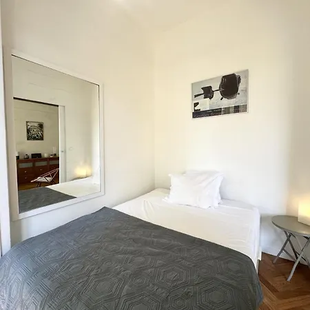 B G La Grimaldi Promenade Des Apartment *