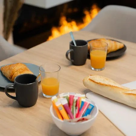 Ambiance Cosy A La Niçoise Nice