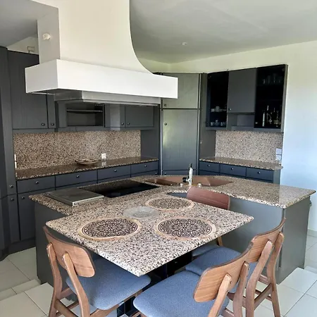 Passiflore With Garden And Private Swimming Pool * Nice