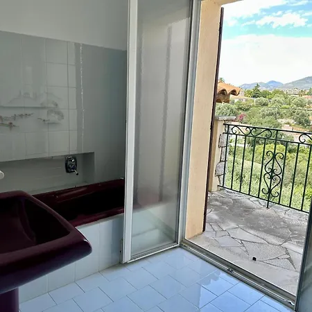 Apartment Passiflore With Garden And Private Swimming Pool *