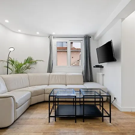 Apartment F4, 3 Chambres, 76 M2 *