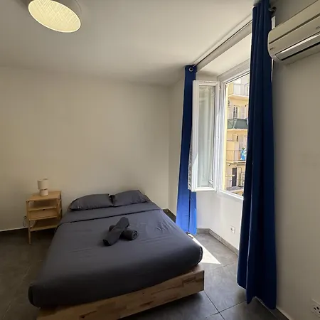 T2 Risso Apartment *
