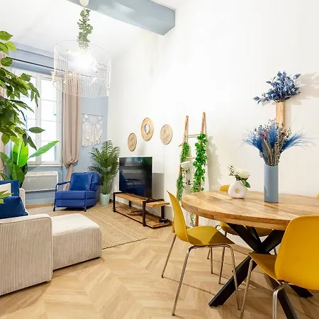 Apartment Portable Ac Boho Chic In Old Town Nice