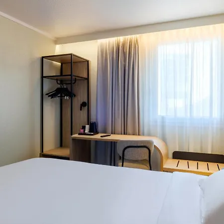 Campanile Prime - Airport Hotel Nice