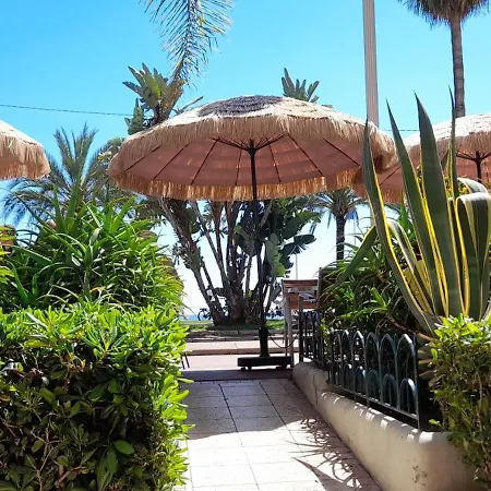 Exclusive Dans 2 Pieces 40 M2 Atypique Original Dans Grande Structure Type D'hote 80 M2 200 M Promenade Des Sejour Couette-café 4*