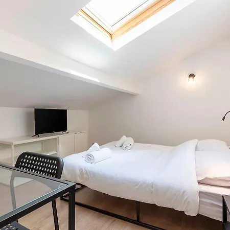 Loft Spacieux Pour 10 Personnes Avec Terrasse *