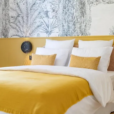 La Rotonde Lympia, Vintage Chic And Design Apartment