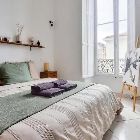 Stunning 2br Flat In The Heart Of Apartment Nice