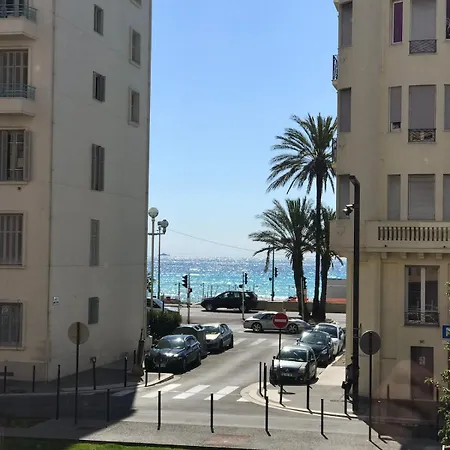 Appartement Spacious 2 Bedroom 1 Block From Beaches - And The Tram Nice