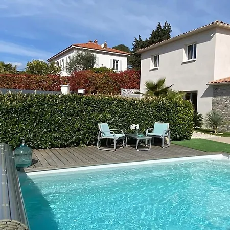 Holiday home Superb Modern - Sea View Pool