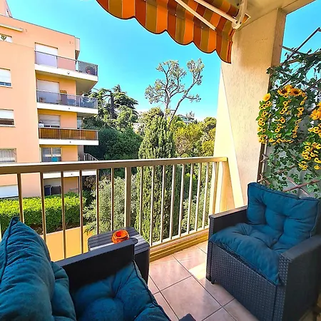 Balcon Calme Avec Parking 5mn De La