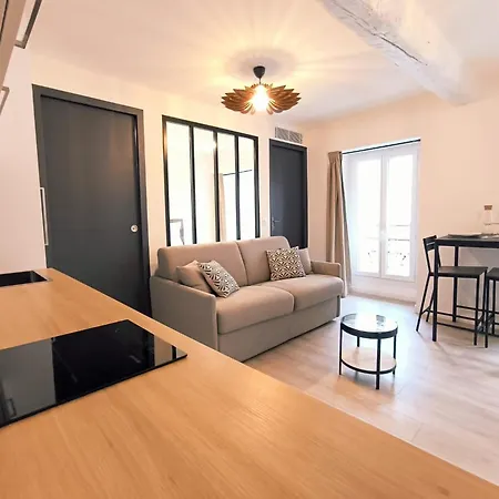 Apartment Seytour Place