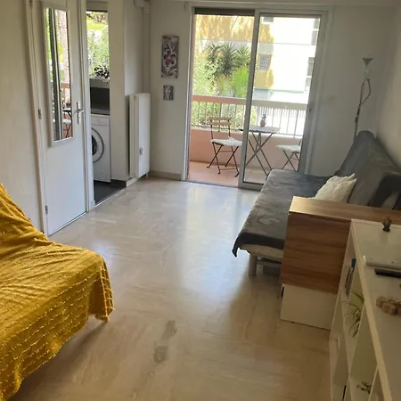 Appartement In A Private With Pool