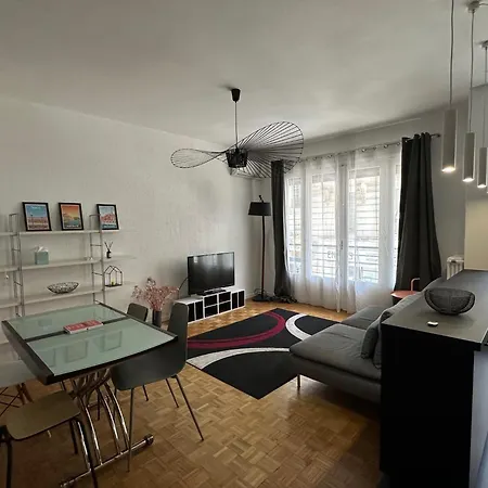 Apartment T2 53m2 Quartier Liberation Proche Arret De Tram