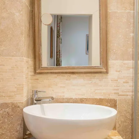 Beautiful Provencal Apartment, Fully Equipped, 300m Away - Fontaine 3 * Nice