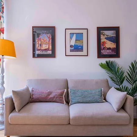 Beautiful Provencal Apartment, Fully Equipped, 300m Away - Fontaine 3 *