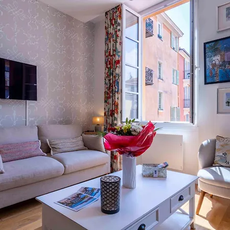 Beautiful Provencal Apartment, Fully Equipped, 300m Away - Fontaine 3 *