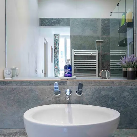 Beautiful Provencal Apartment, Fully Equipped, 300m Away - Fontaine 3 Apartment Nice