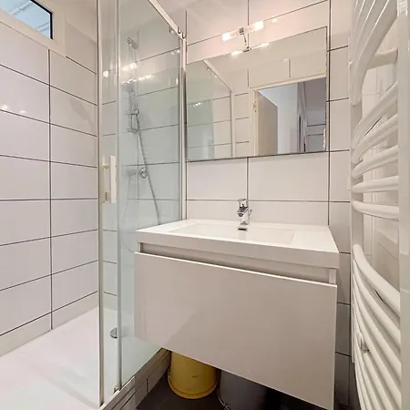 Urban Chic - 3 Pers, Wifi, Parking Apartment