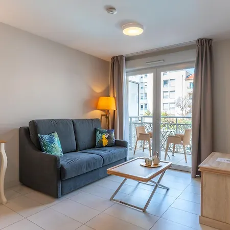 Zenitude Hotel-Residences Nice 3* Nice