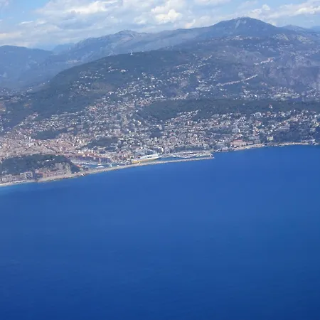 Le By Enjoynice, 3-bed, Sea At 10 Min Apartment
