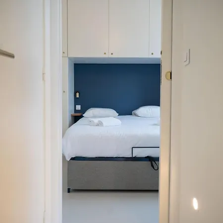 Maison d'hôtes Guestready - Spacious Comfort With Sunny Garden Nice