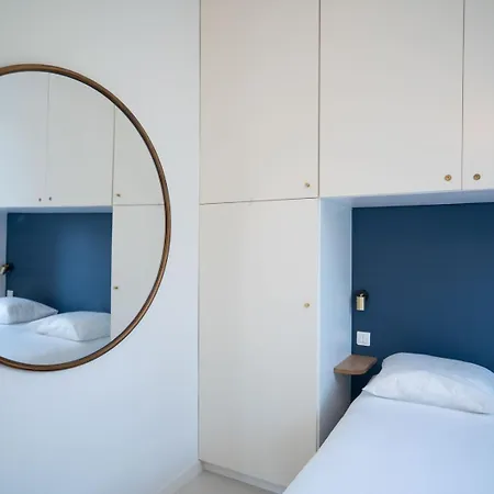 Maison d'hôtes Guestready - Spacious Comfort With Sunny Garden 4*