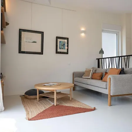 Maison d'hôtes Guestready - Spacious Comfort With Sunny Garden