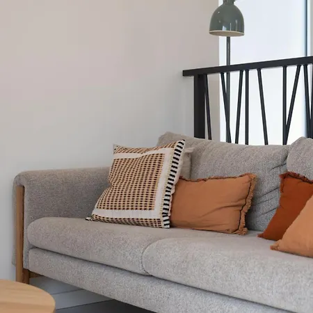 Guestready - Spacious Comfort With Sunny Garden Maison d'hôtes Nice