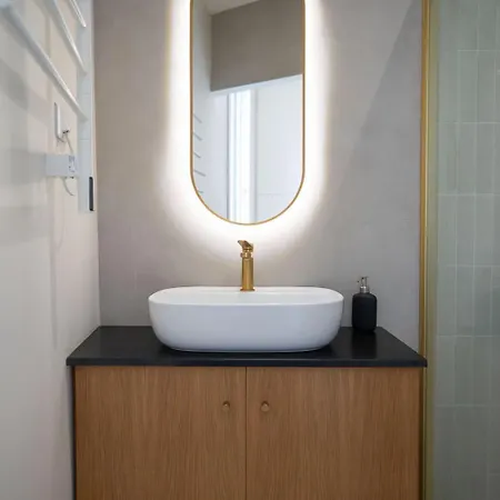 Maison d'hôtes Guestready - Spacious Comfort With Sunny Garden Nice