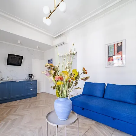 Moderne Proche - Balcon Et Climatise Apartment *