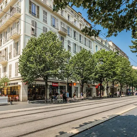Elegant Et Lumineux 3 Pieces Avenue Jean Medecin Appartement *