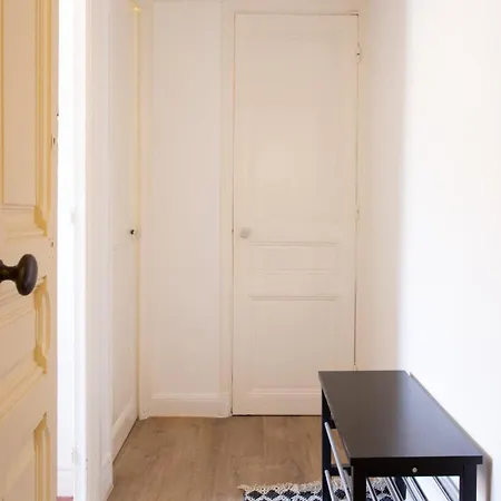 Francois Guisol Apartment