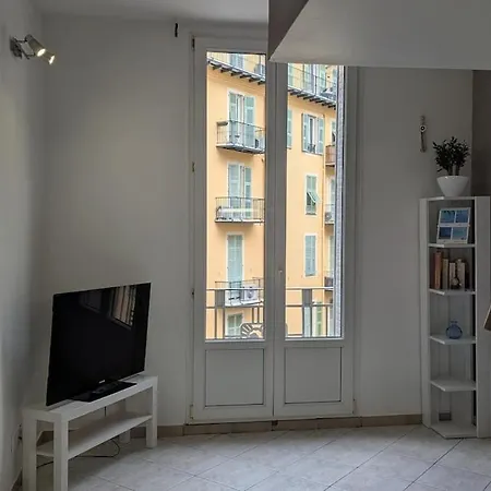 Apartment - - Quartier Du Port *