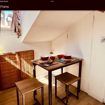 Atypique Calme, Quartier Vip, 50m Apartment