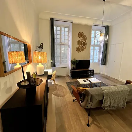 Dans Le Coeur Du Vieux-nice Appartement