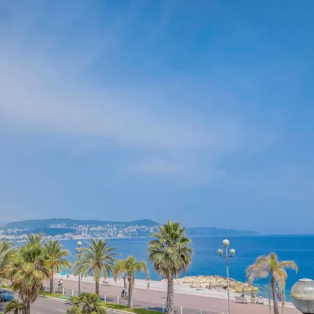 Apartment With Sea View On Promenade